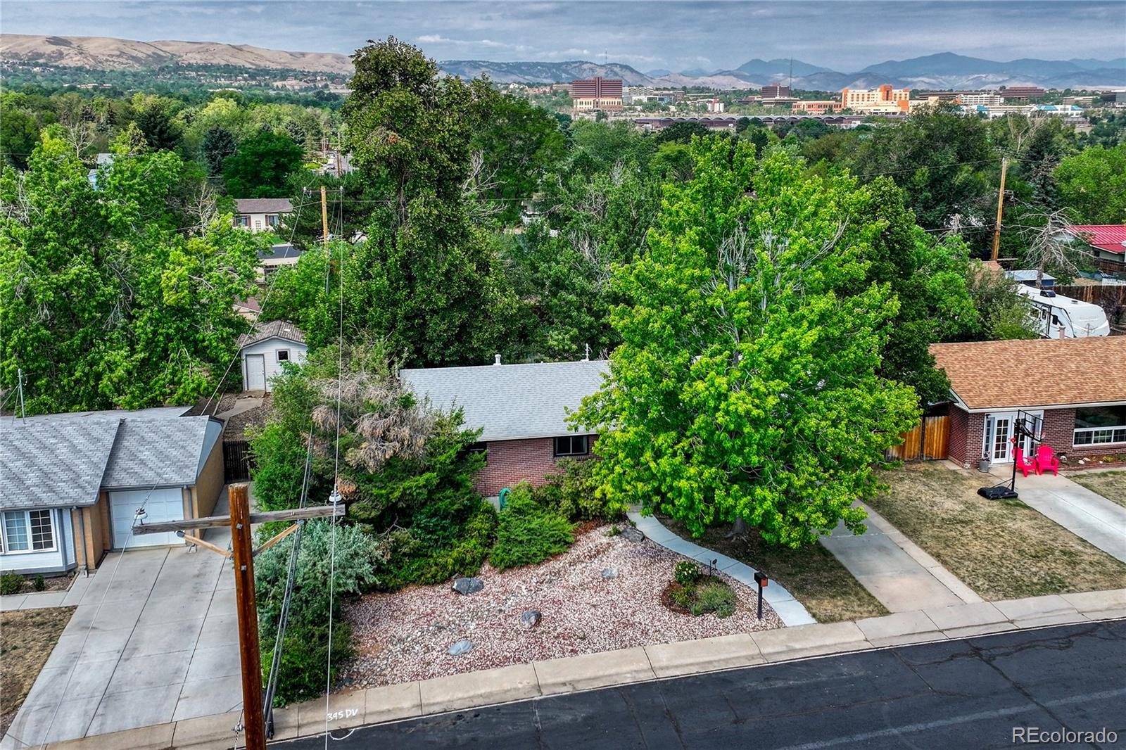 MLS Image #45 for 395 s lee street,denver, Colorado