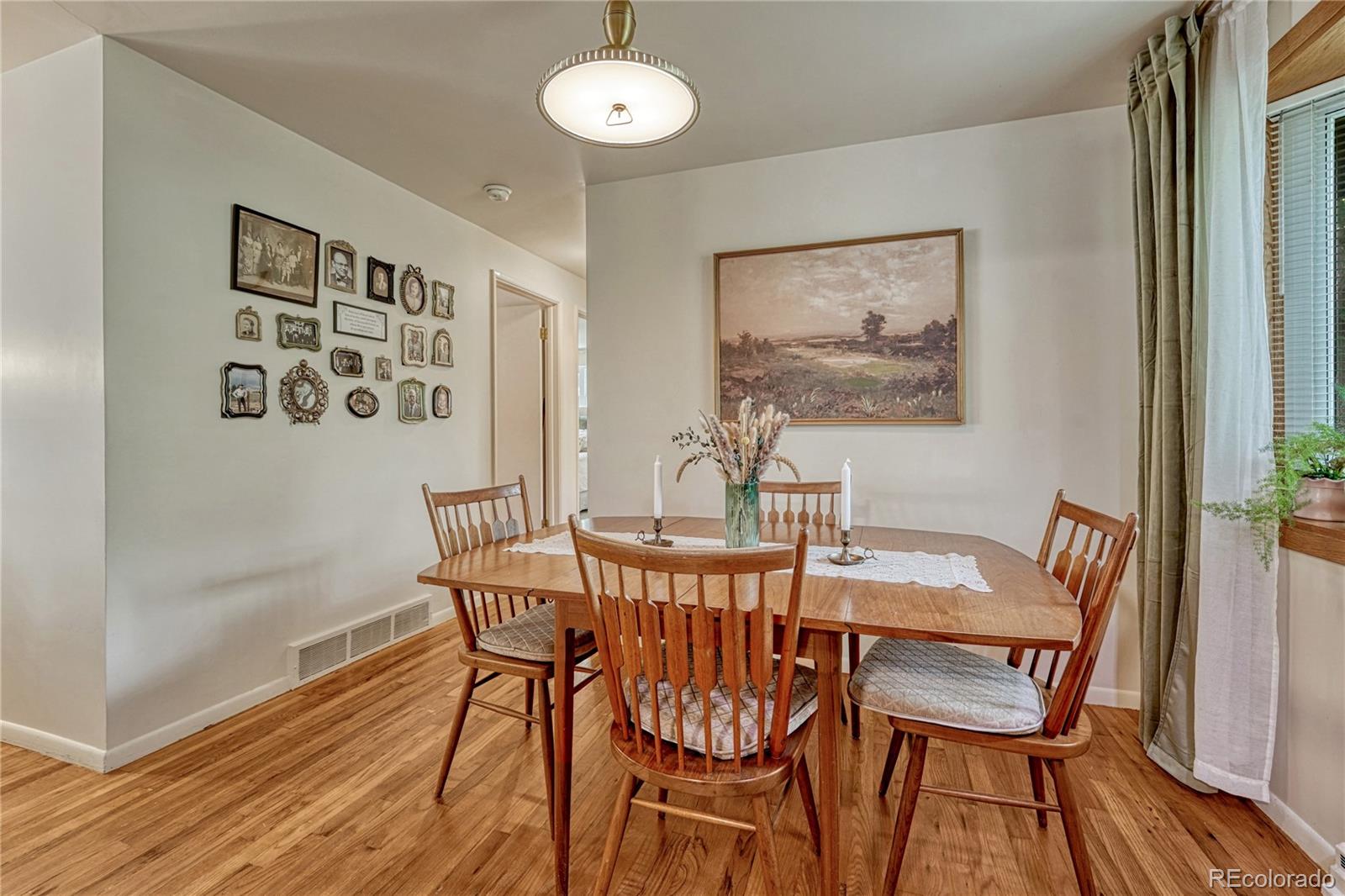 MLS Image #9 for 395 s lee street,denver, Colorado