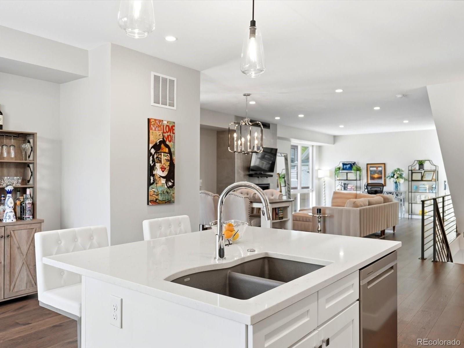 MLS Image #6 for 3820 n eliot street,denver, Colorado