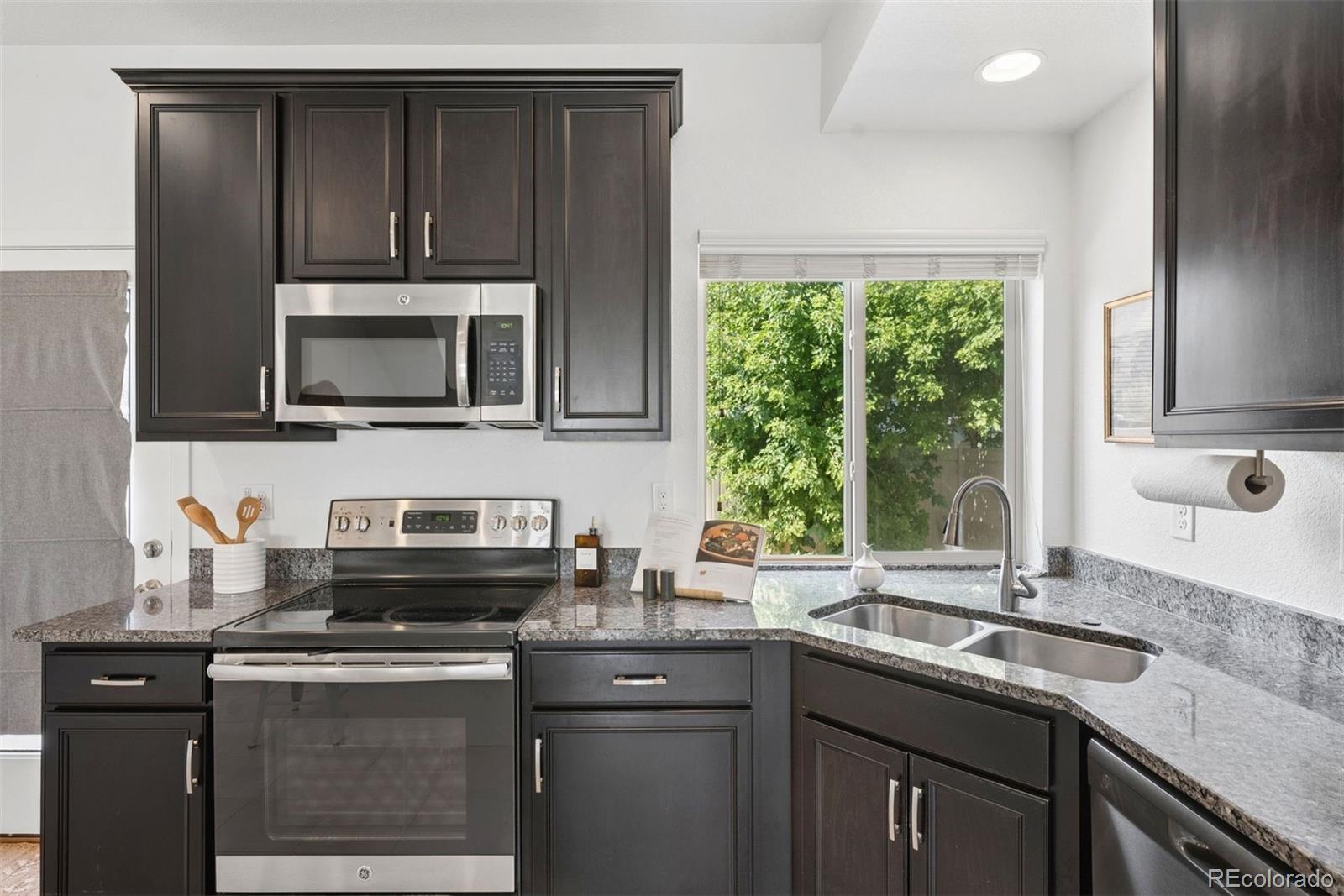 MLS Image #12 for 4876  halifax court,denver, Colorado