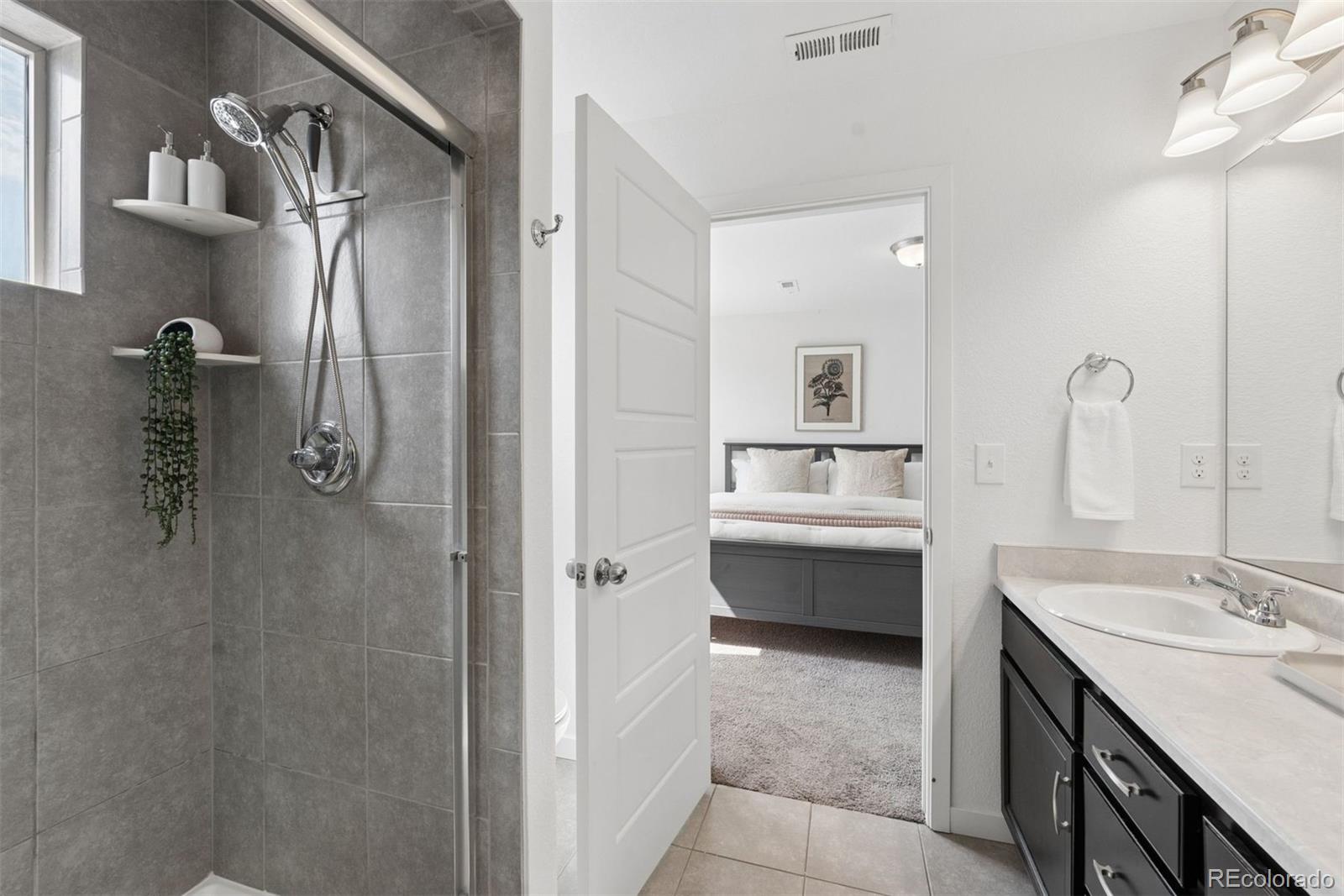 MLS Image #16 for 4876  halifax court,denver, Colorado
