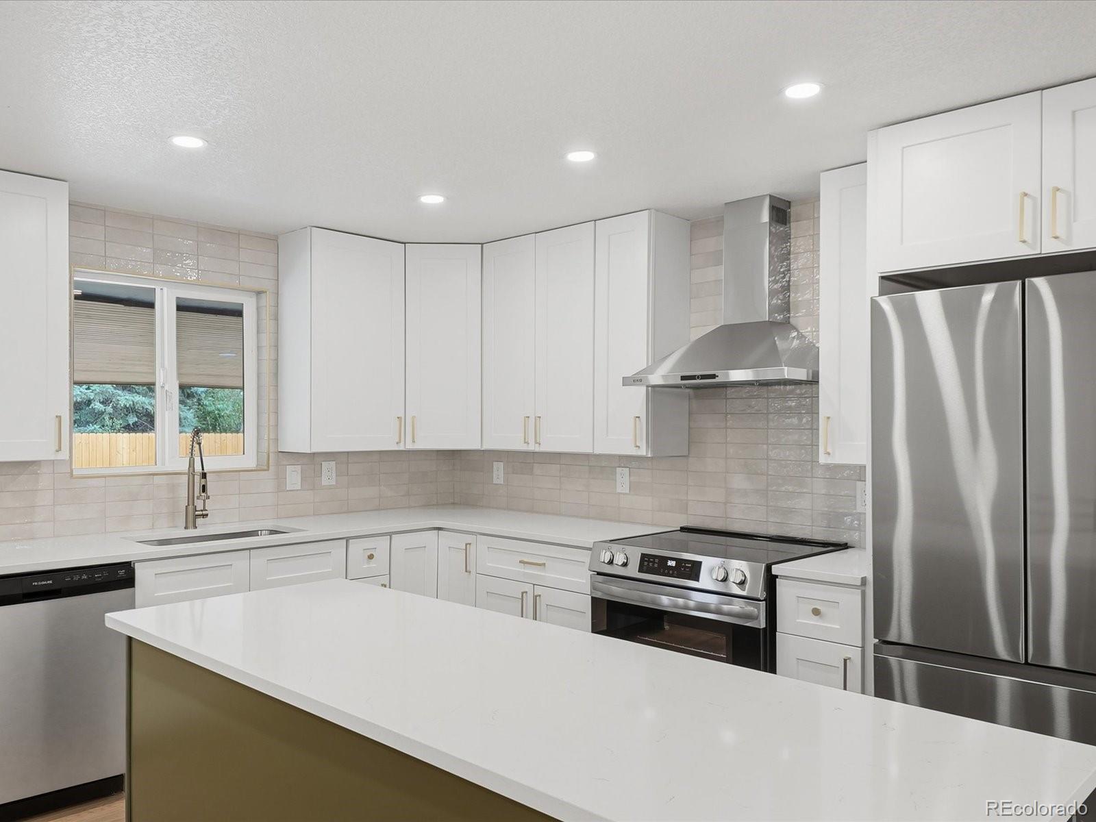 MLS Image #12 for 3455 w powers place,littleton, Colorado