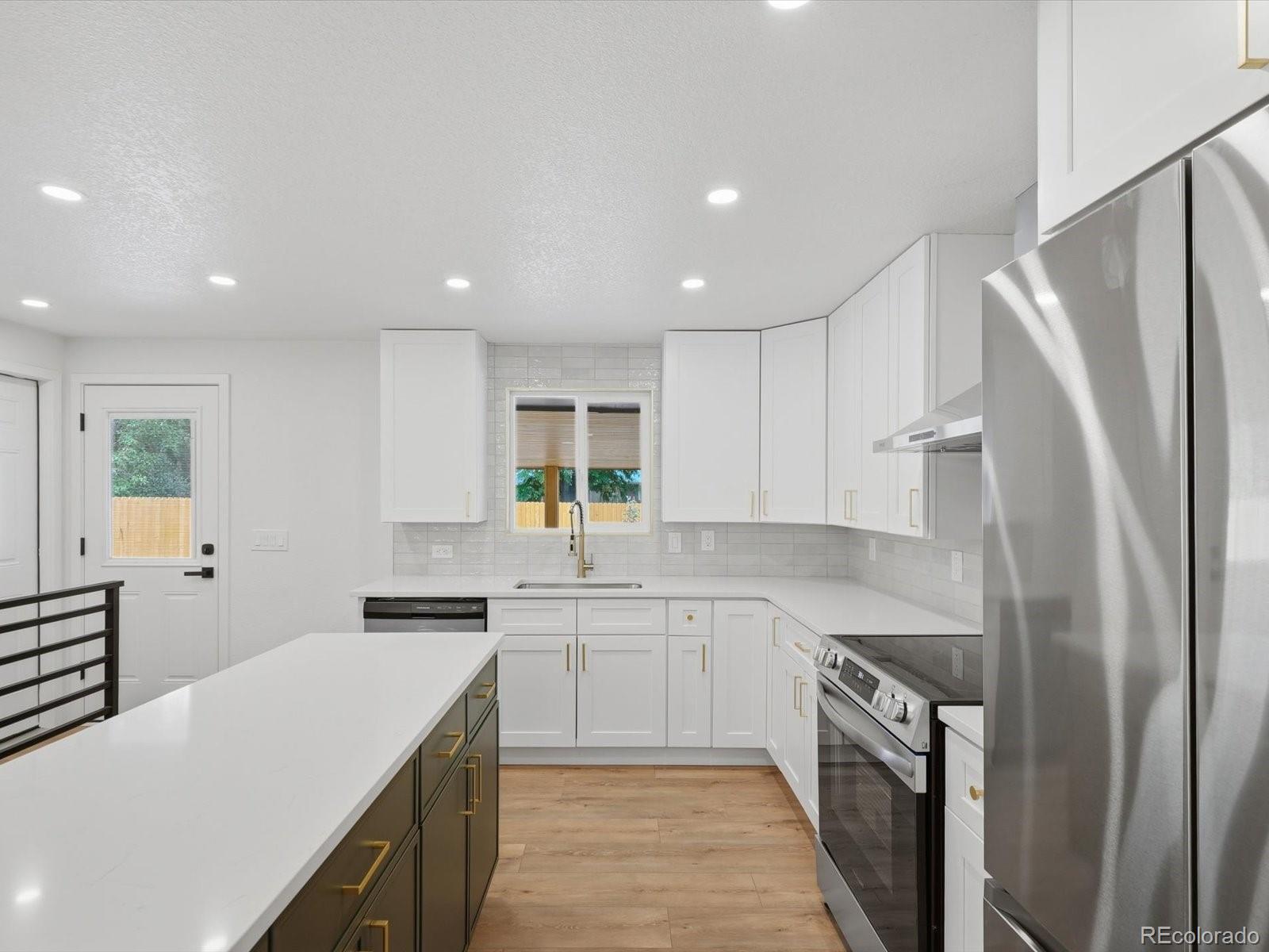 MLS Image #16 for 3455 w powers place,littleton, Colorado