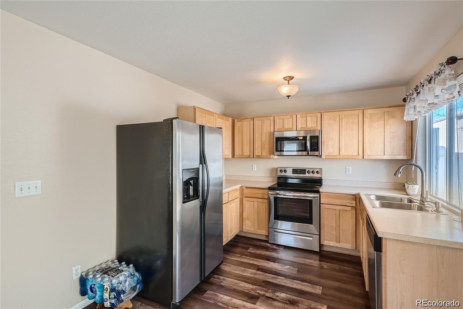 MLS Image #7 for 18671  mitchell place,denver, Colorado