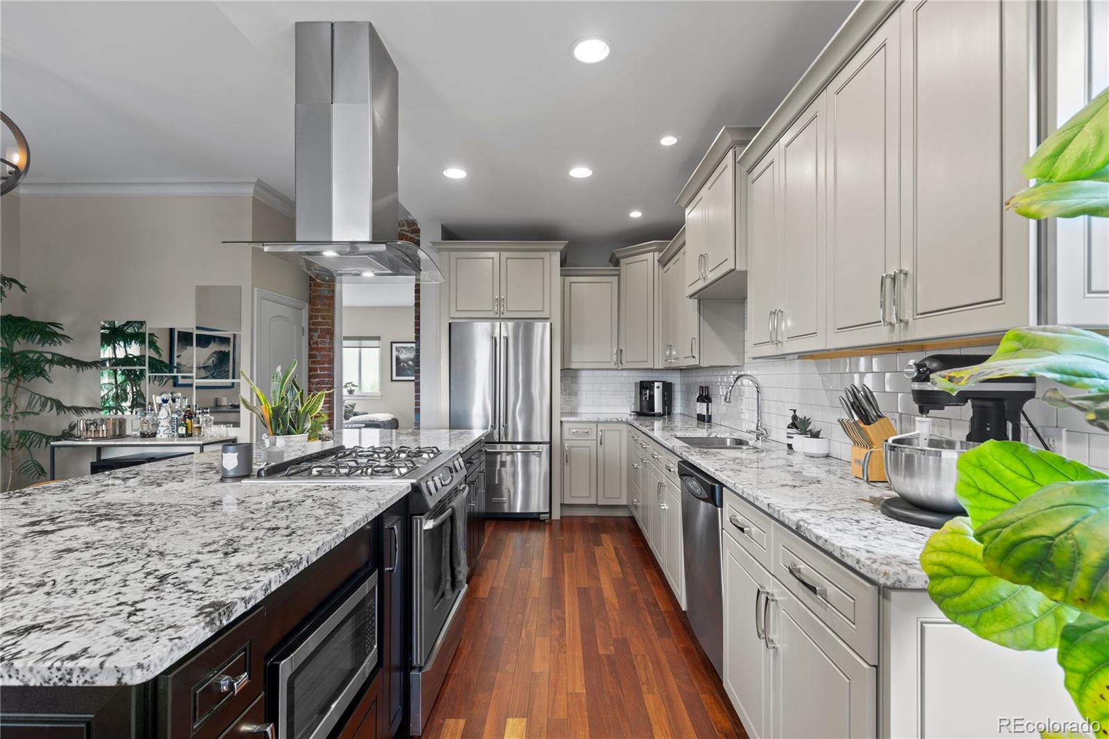MLS Image #13 for 2021  eliot street,denver, Colorado