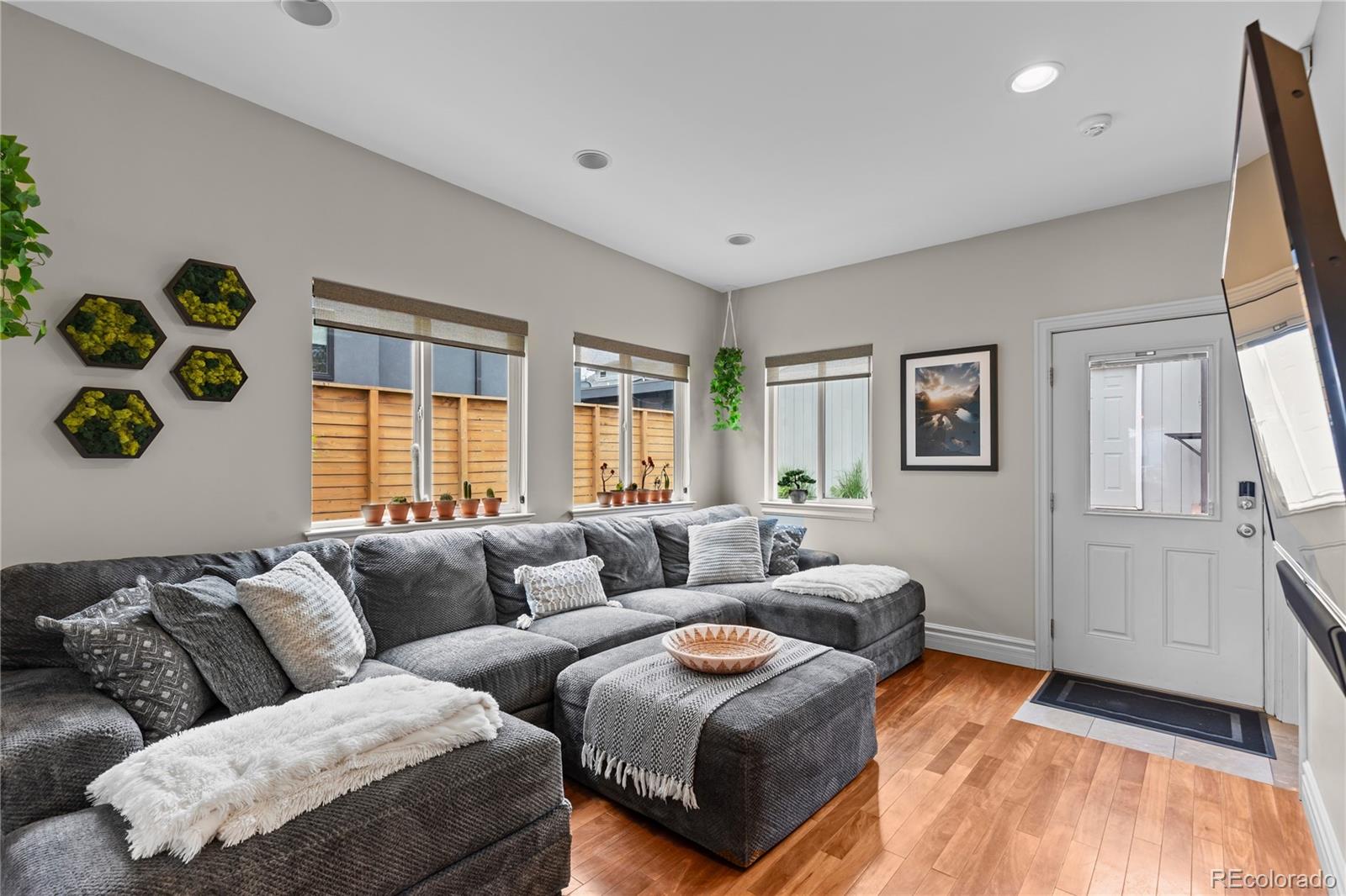 MLS Image #20 for 2021  eliot street,denver, Colorado