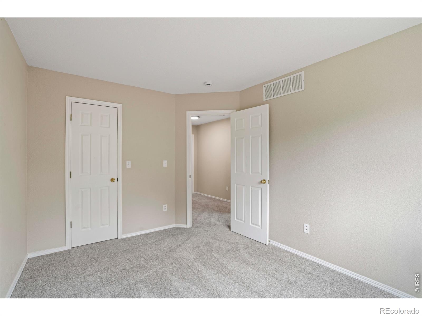 MLS Image #10 for 3854  foothills drive,loveland, Colorado