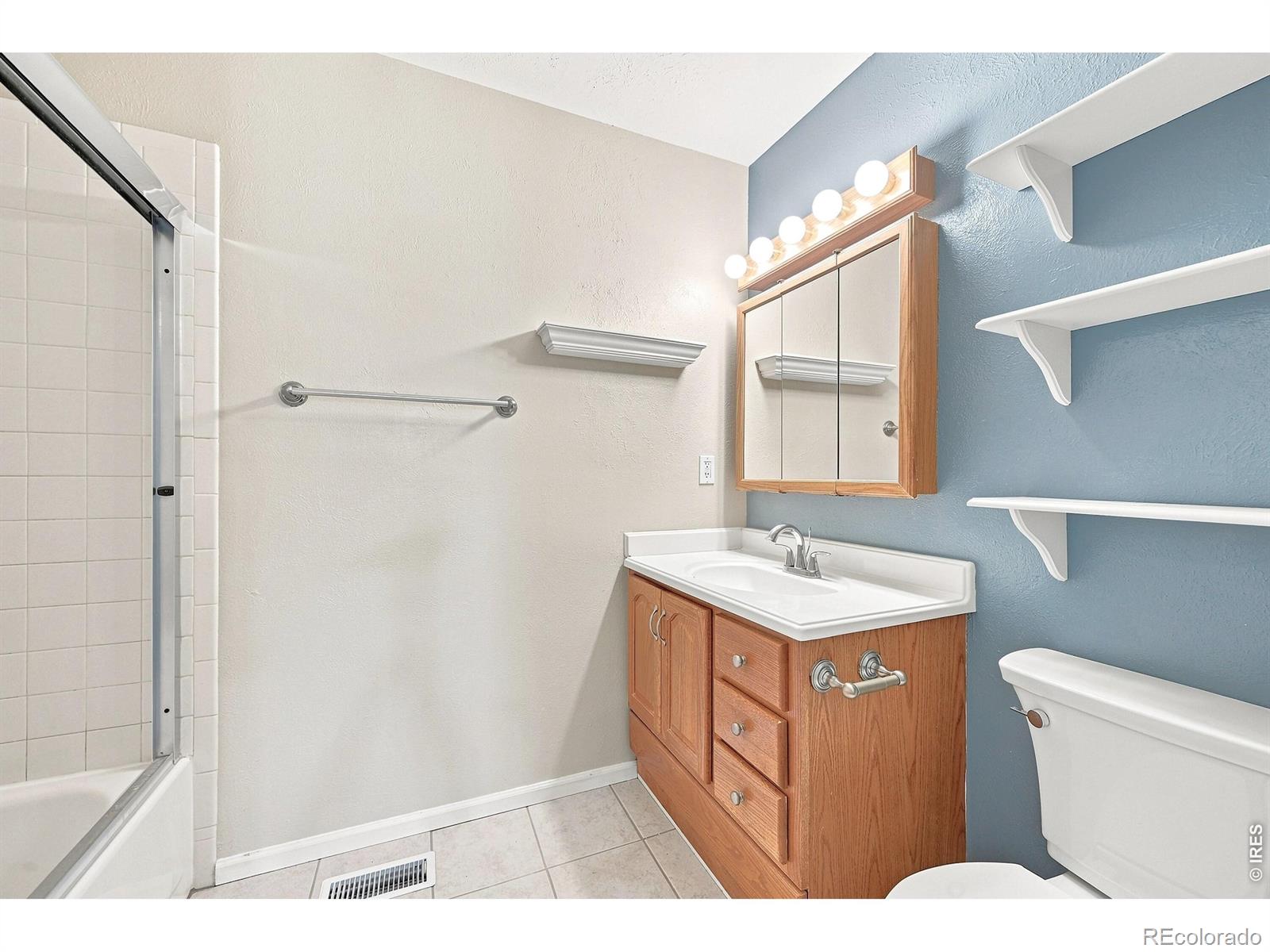 MLS Image #19 for 8477  everett way,arvada, Colorado