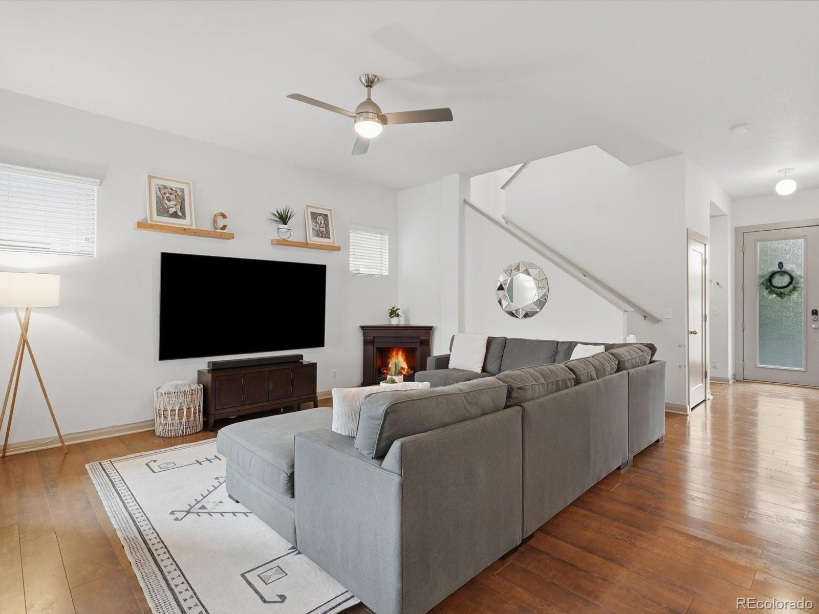 MLS Image #13 for 1938 w 67th avenue,denver, Colorado