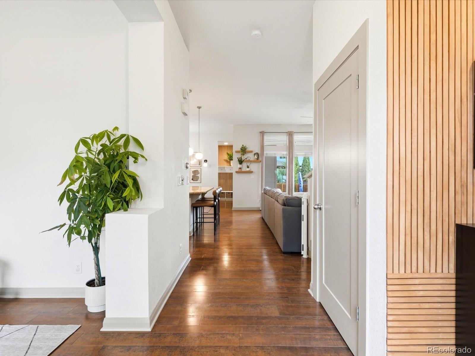 MLS Image #4 for 1938 w 67th avenue,denver, Colorado