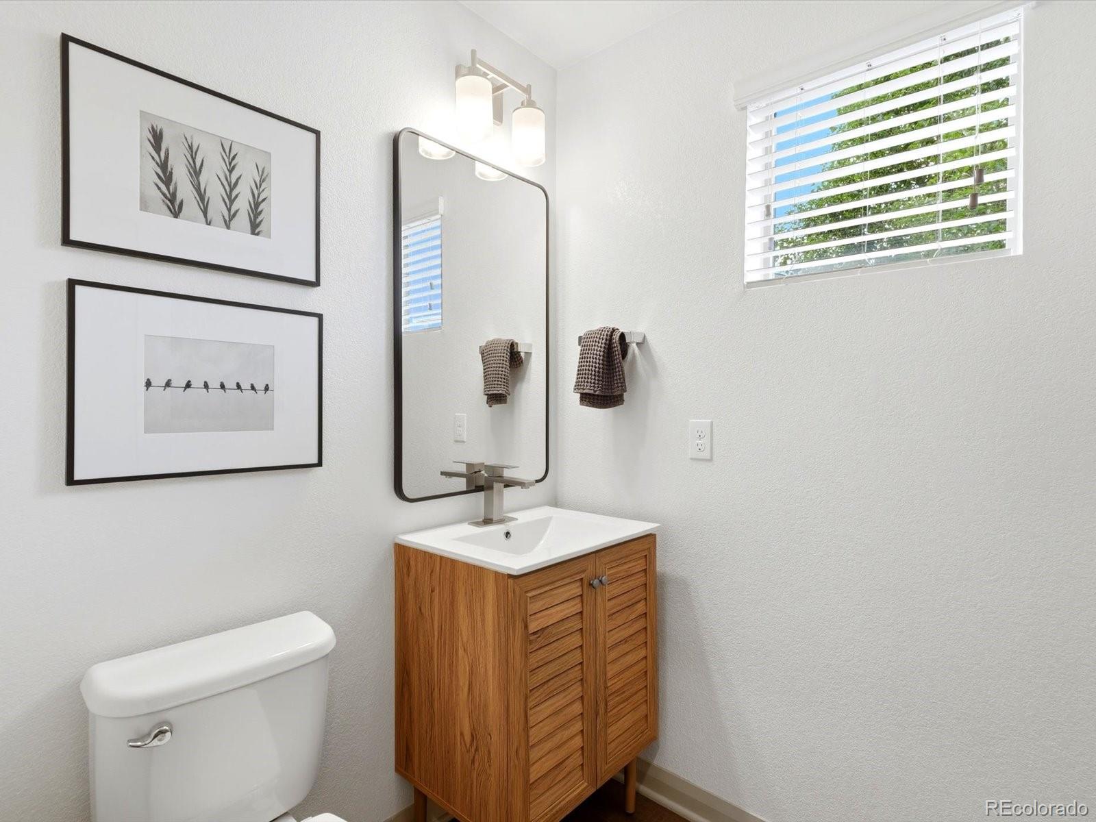 MLS Image #5 for 1938 w 67th avenue,denver, Colorado