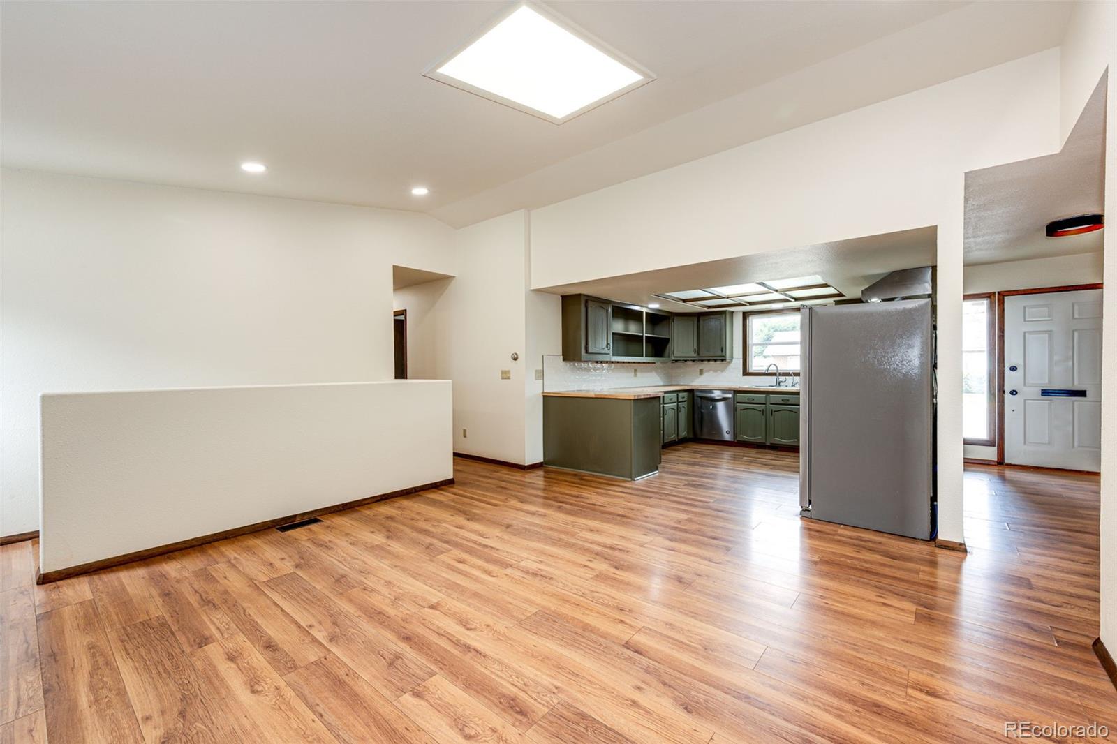 MLS Image #4 for 1819  senter avenue,burlington, Colorado