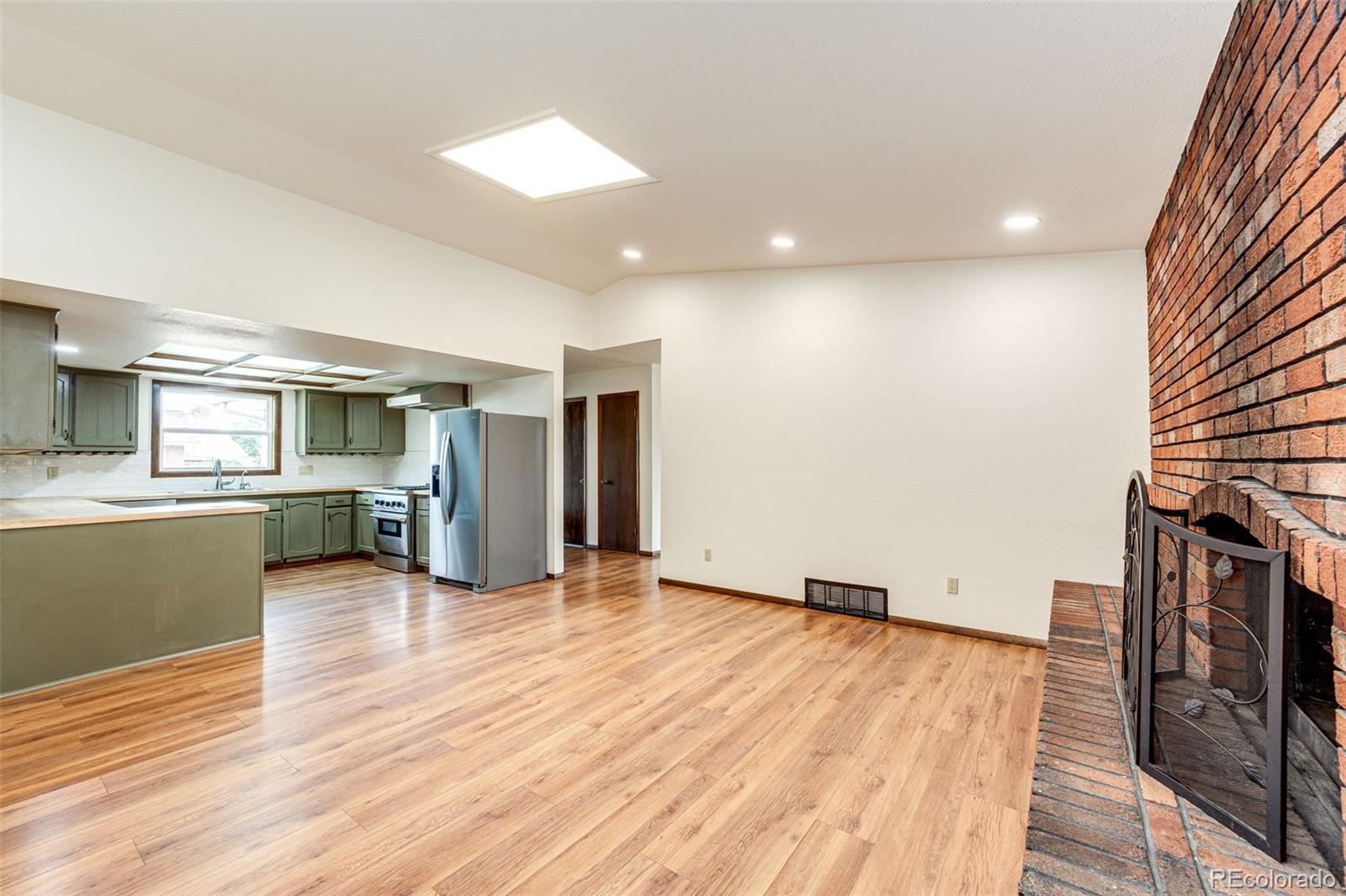 MLS Image #6 for 1819  senter avenue,burlington, Colorado