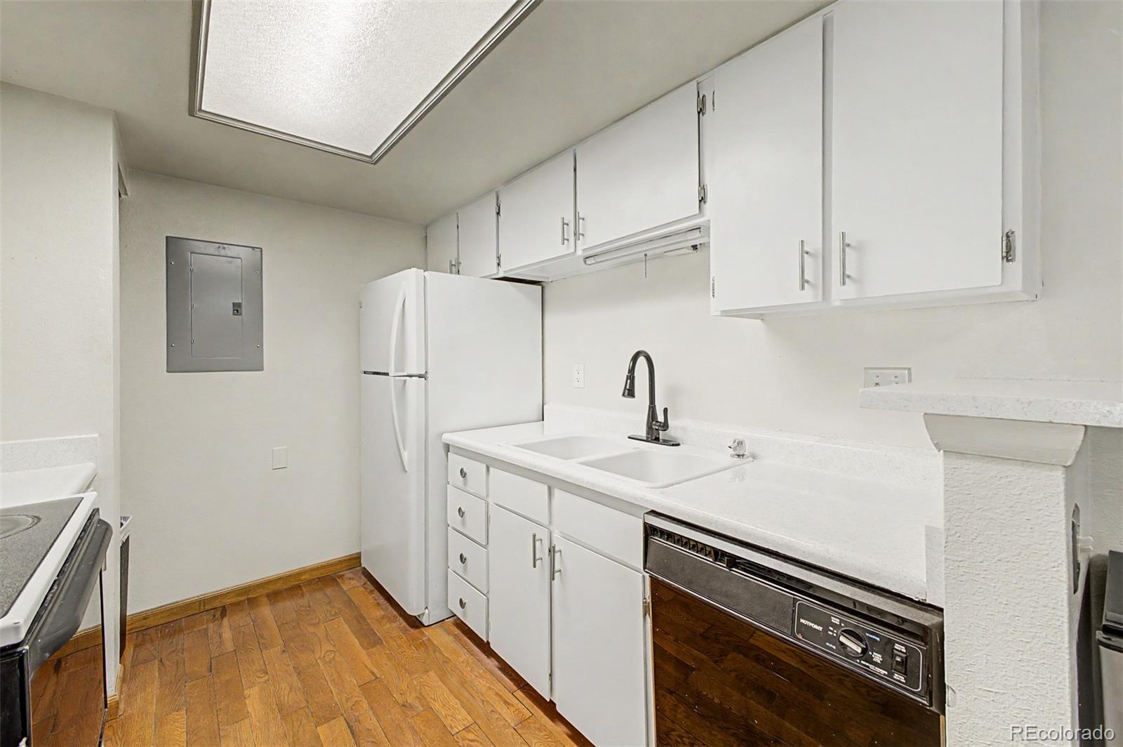 MLS Image #7 for 14142 e colorado drive,aurora, Colorado