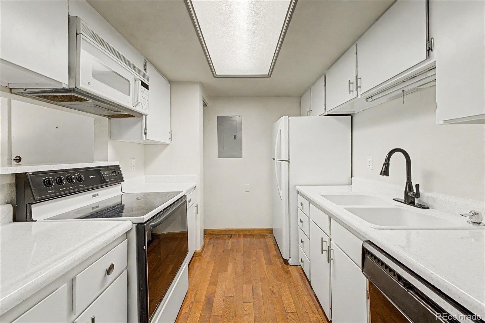 MLS Image #8 for 14142 e colorado drive,aurora, Colorado