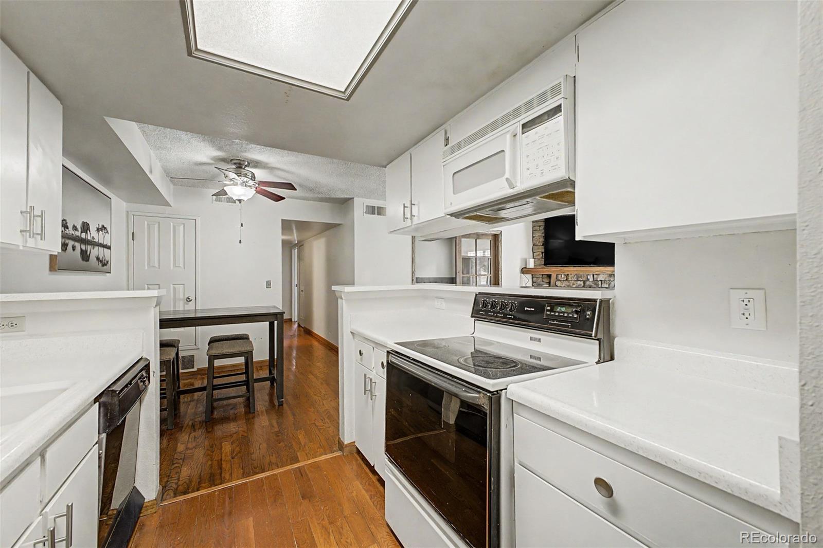 MLS Image #9 for 14142 e colorado drive,aurora, Colorado