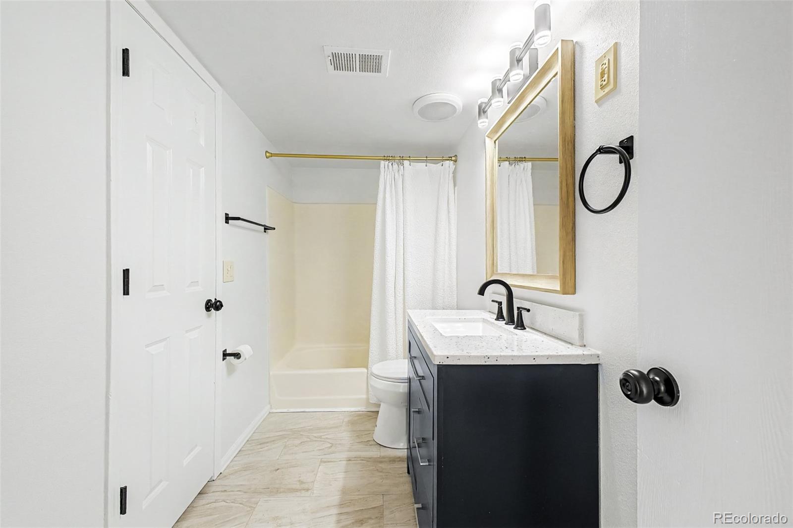 MLS Image #14 for 1845  kendall street 316d,denver, Colorado