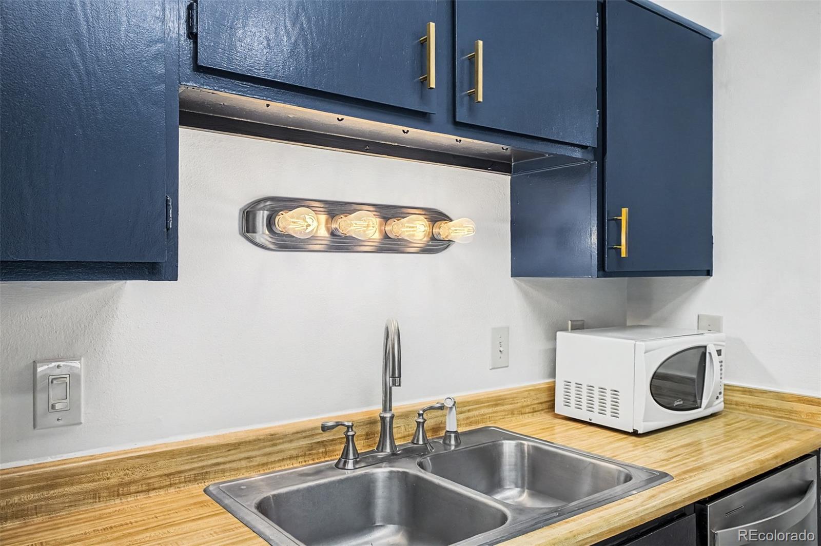 MLS Image #6 for 1845  kendall street 316d,denver, Colorado