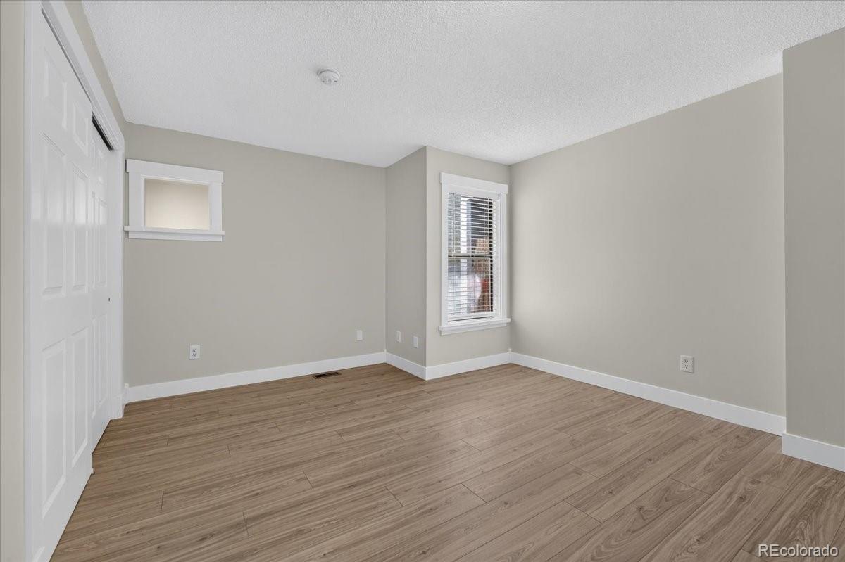MLS Image #21 for 982 s dearborn way,aurora, Colorado