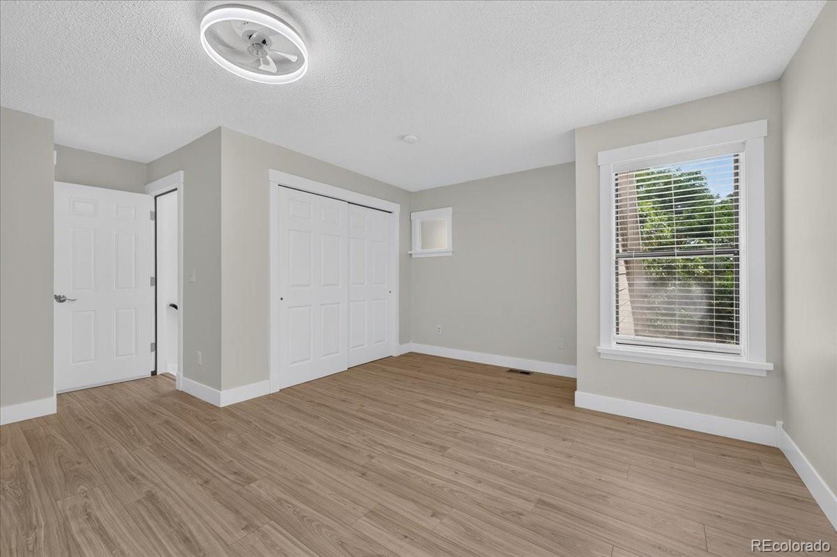 MLS Image #23 for 982 s dearborn way,aurora, Colorado
