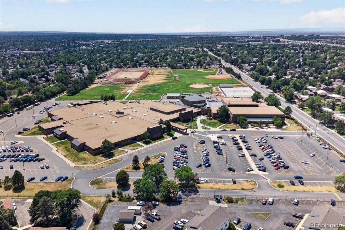 MLS Image #33 for 982 s dearborn way,aurora, Colorado