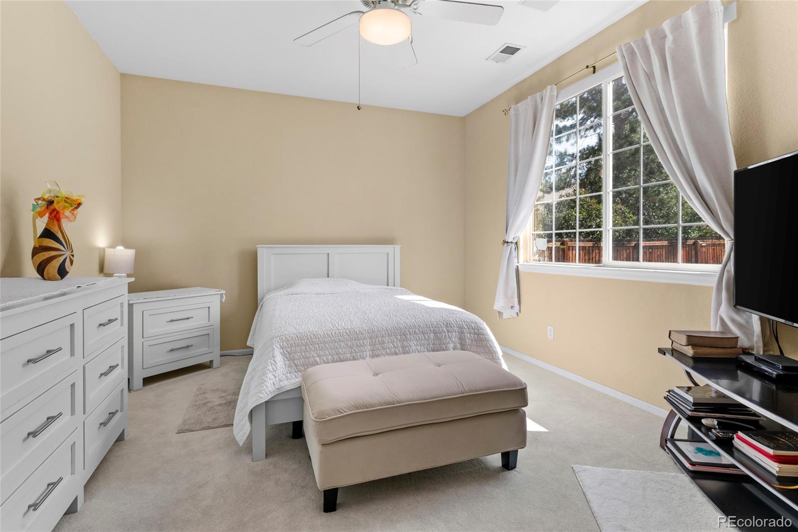 MLS Image #14 for 18531 e vassar drive,aurora, Colorado