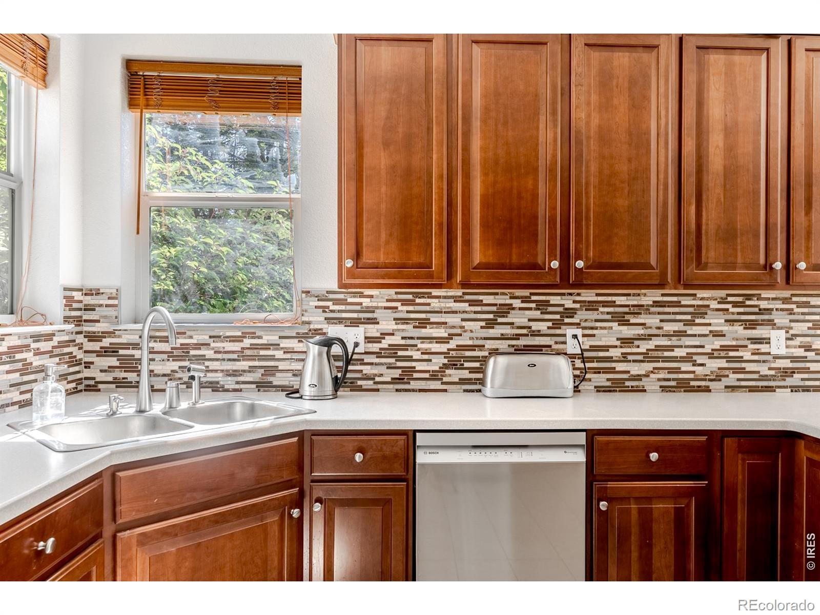 MLS Image #15 for 12892  harmony parkway,denver, Colorado