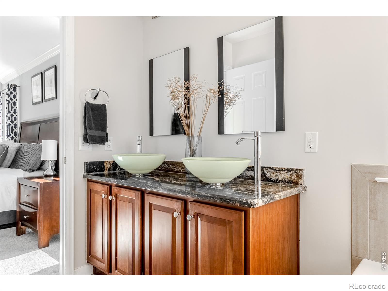 MLS Image #37 for 12892  harmony parkway,denver, Colorado
