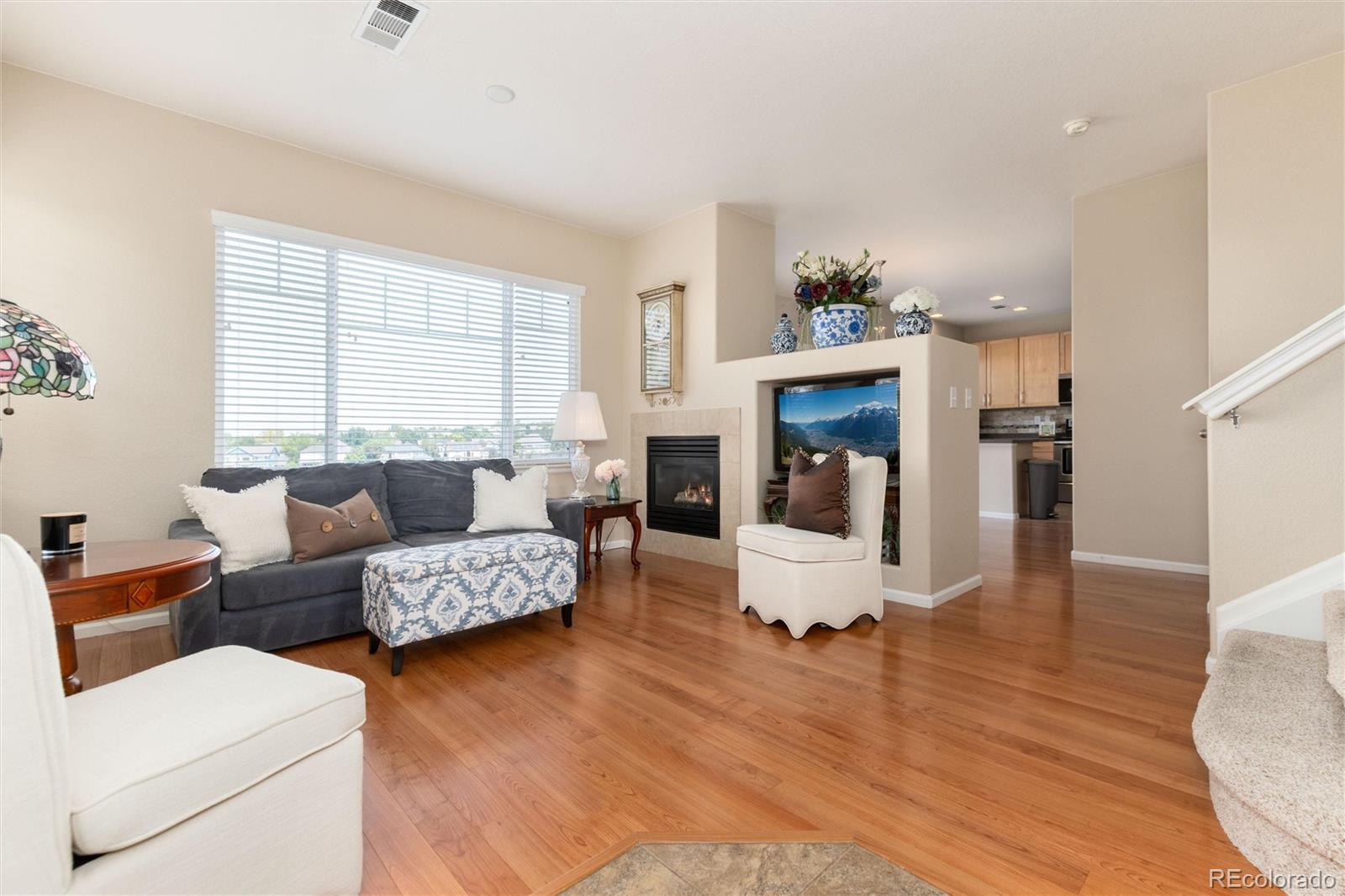MLS Image #3 for 13052 e grant circle,thornton, Colorado