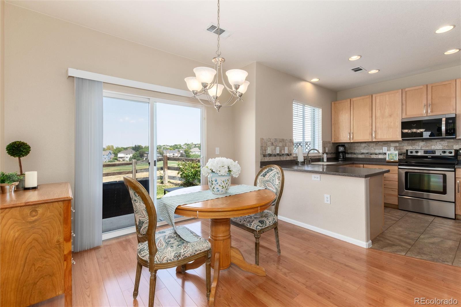 MLS Image #4 for 13052 e grant circle,thornton, Colorado