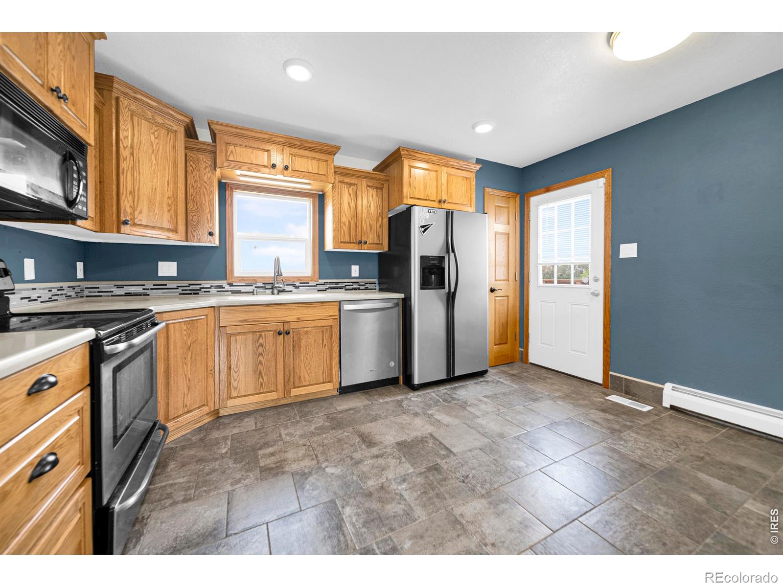 MLS Image #14 for 550  california street,sterling, Colorado