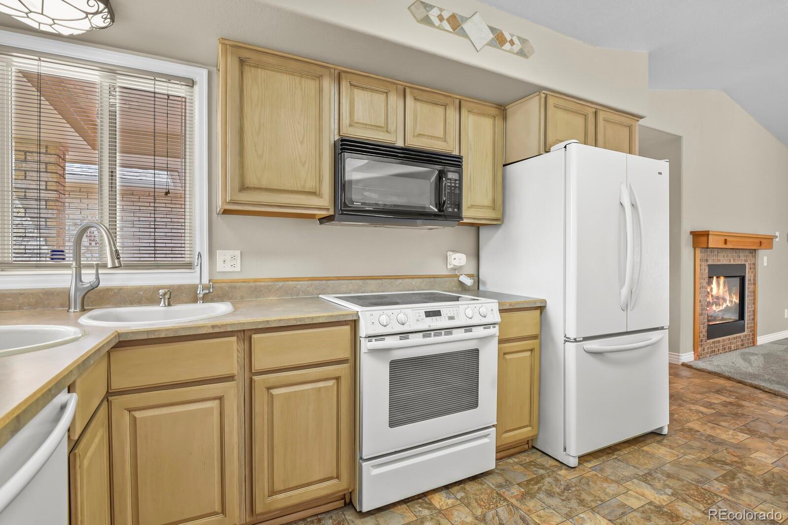 MLS Image #10 for 930 s hoover avenue,fort lupton, Colorado