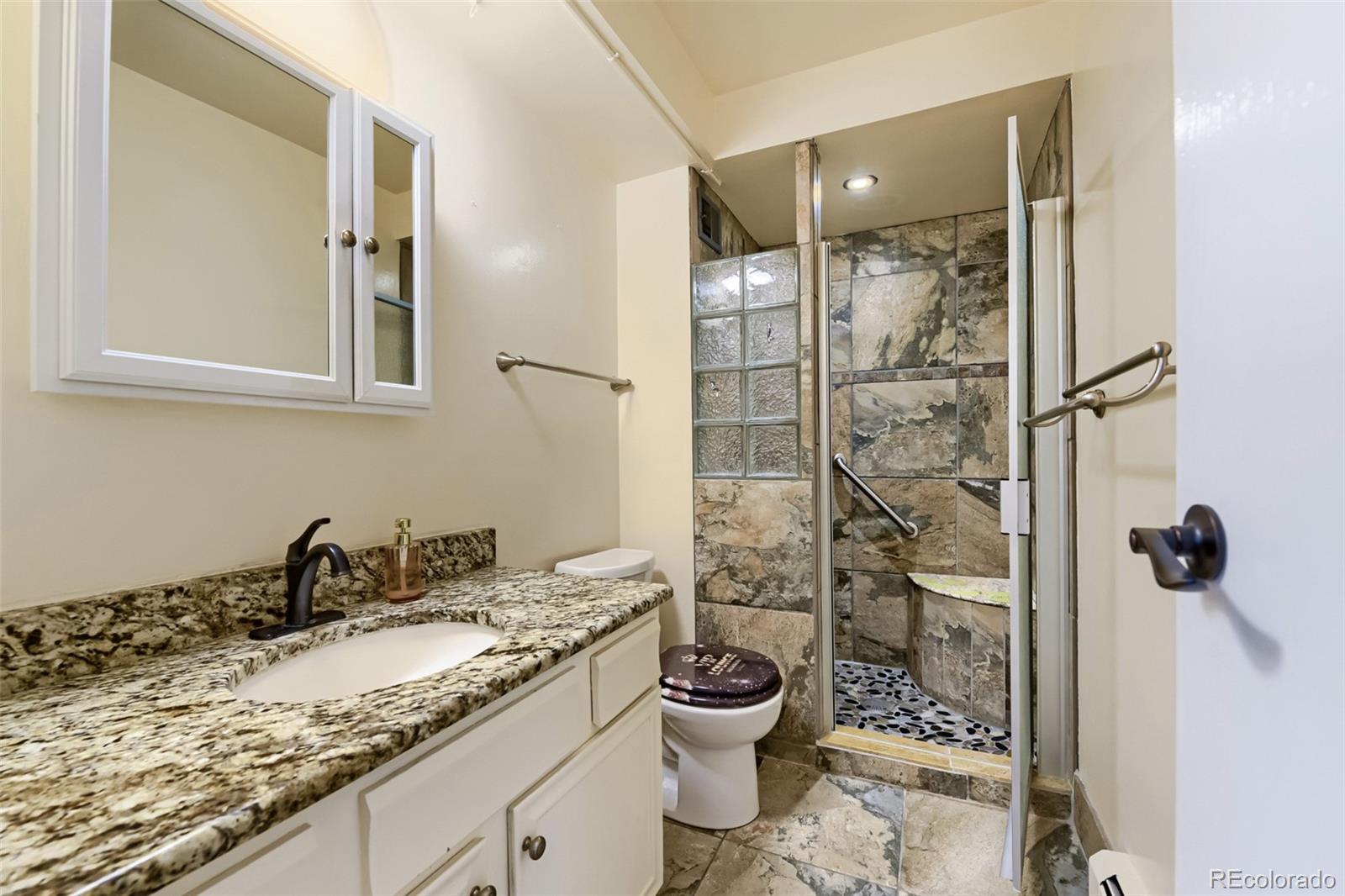 MLS Image #21 for 3465 s poplar street,denver, Colorado