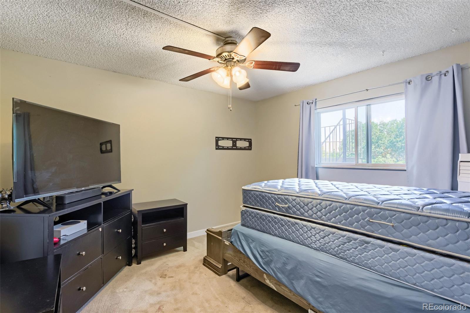 MLS Image #22 for 3465 s poplar street,denver, Colorado