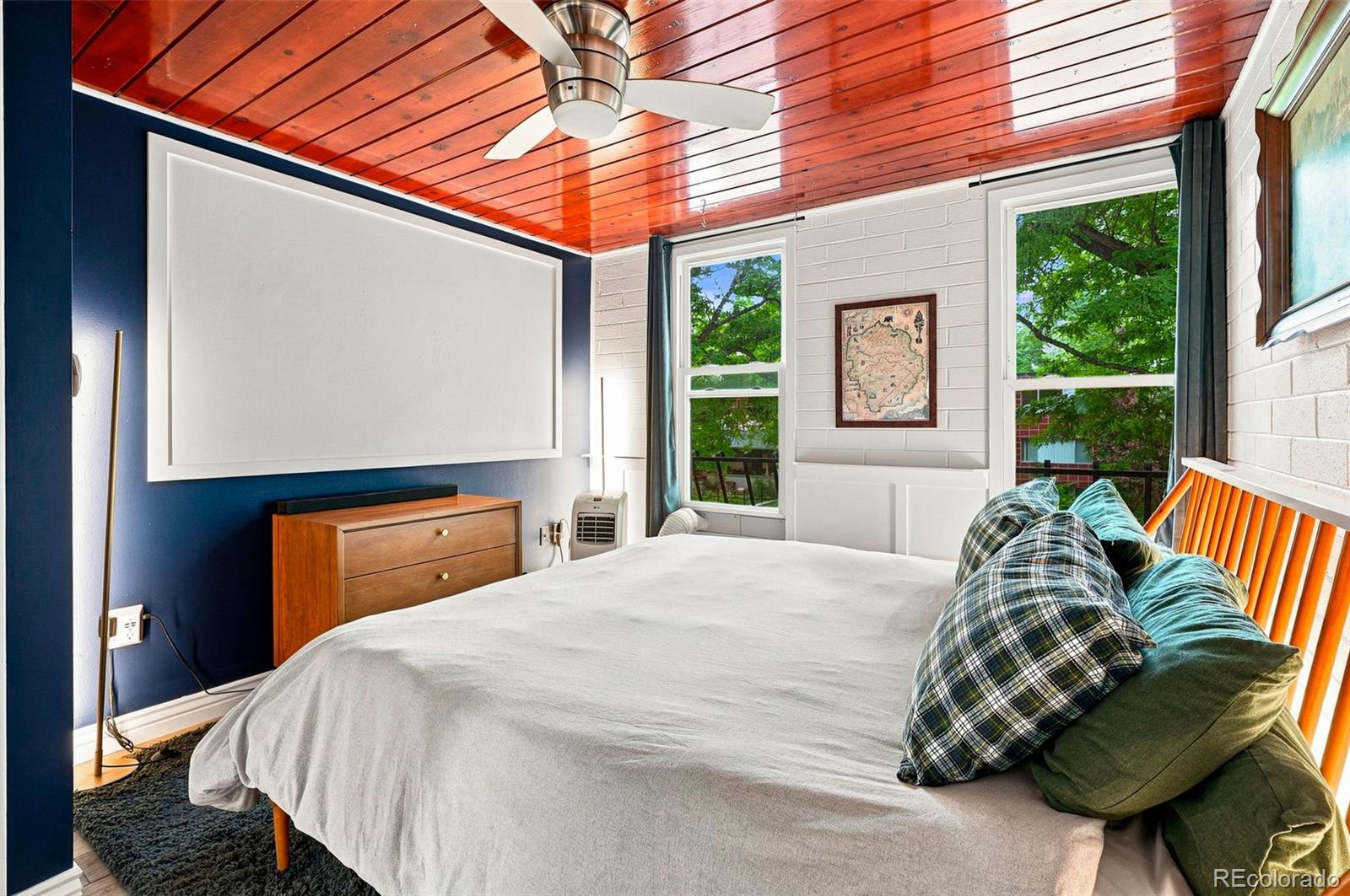 MLS Image #20 for 1343 n high street,denver, Colorado