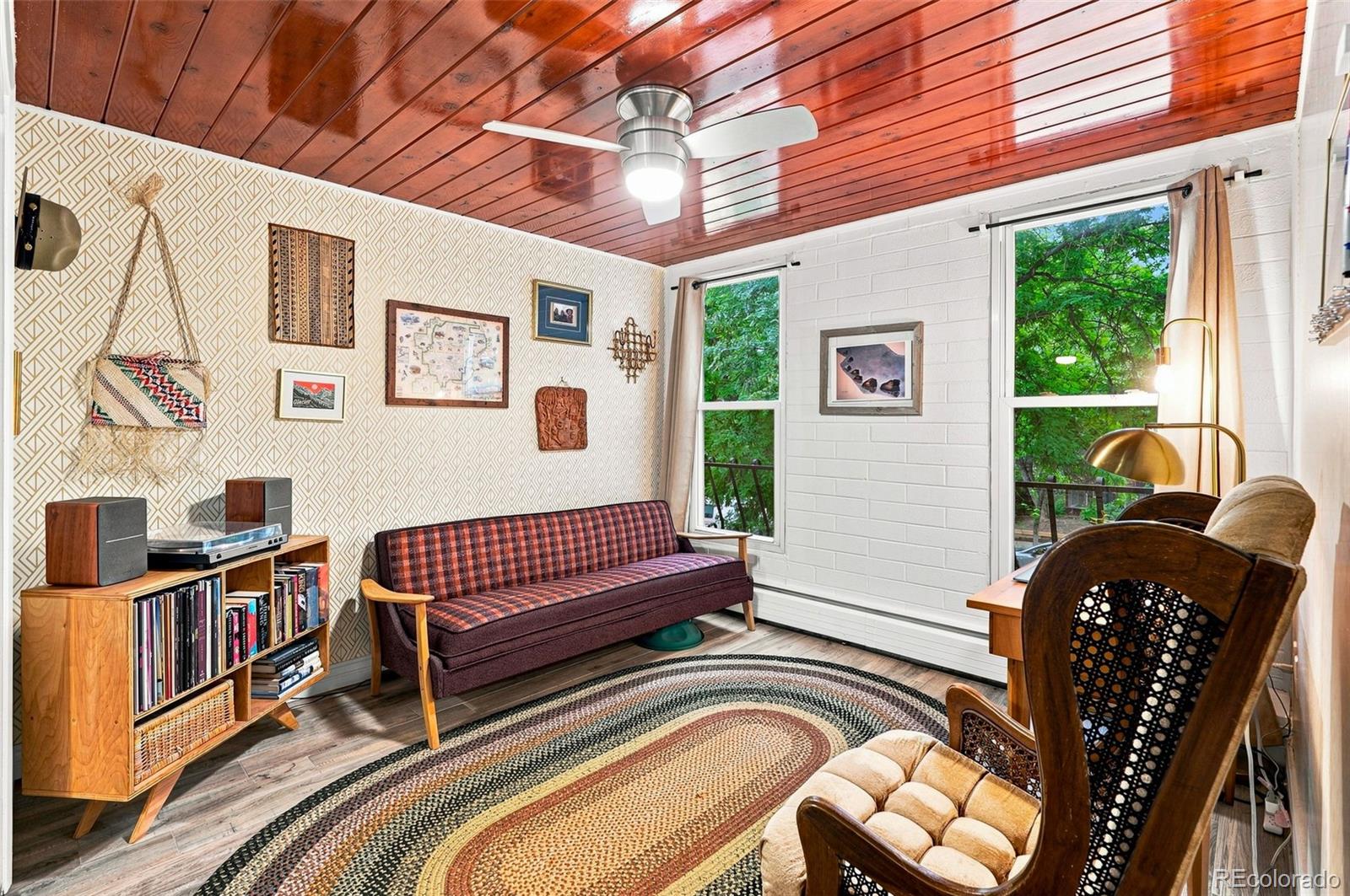 MLS Image #23 for 1343 n high street,denver, Colorado