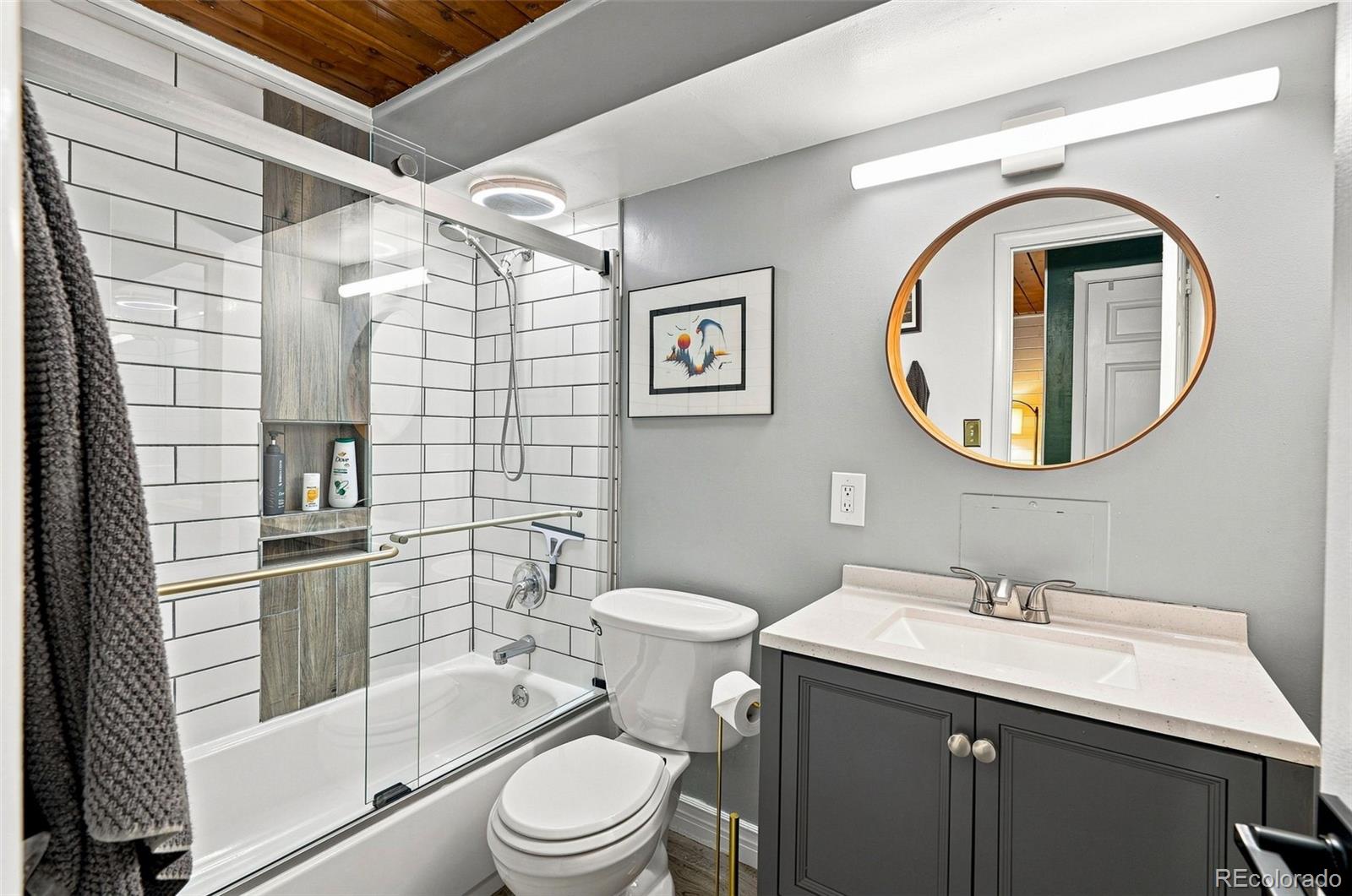 MLS Image #27 for 1343 n high street,denver, Colorado