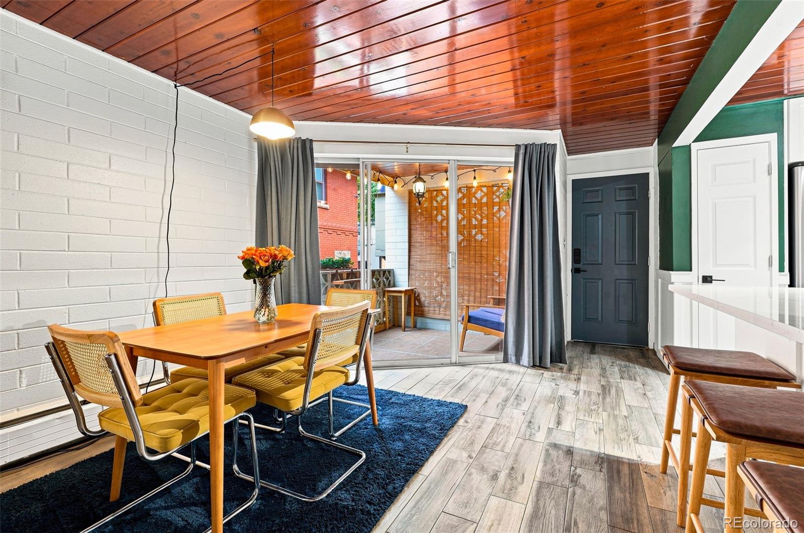 MLS Image #6 for 1343 n high street,denver, Colorado