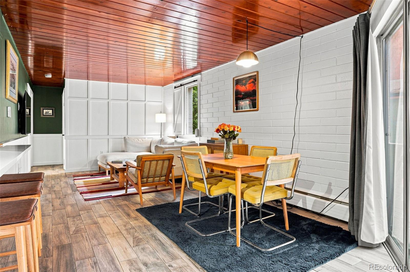 MLS Image #7 for 1343 n high street,denver, Colorado