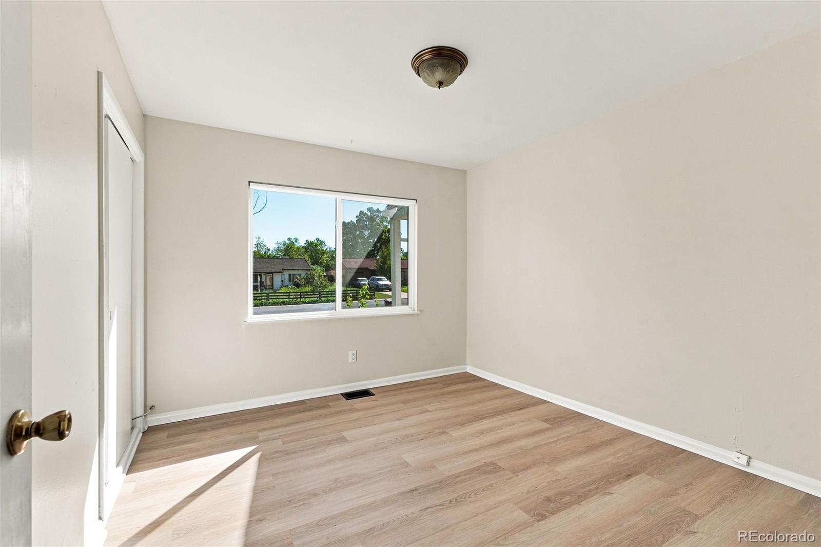 MLS Image #14 for 3031 s glencoe street,denver, Colorado