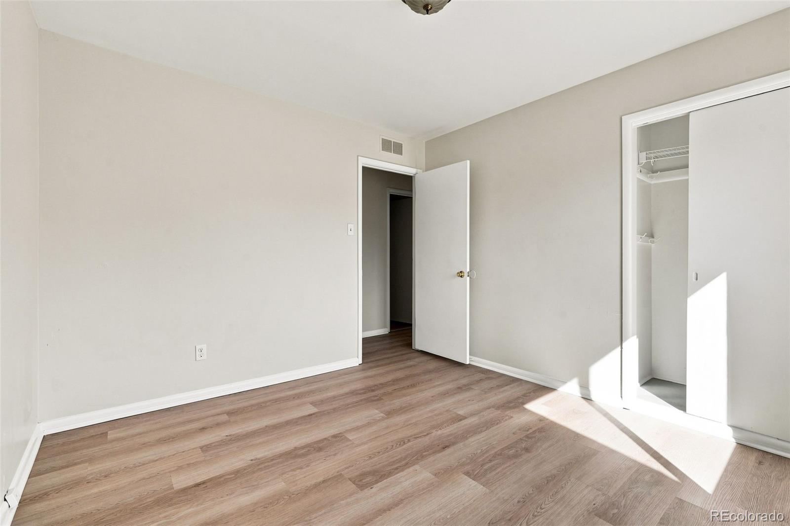 MLS Image #15 for 3031 s glencoe street,denver, Colorado