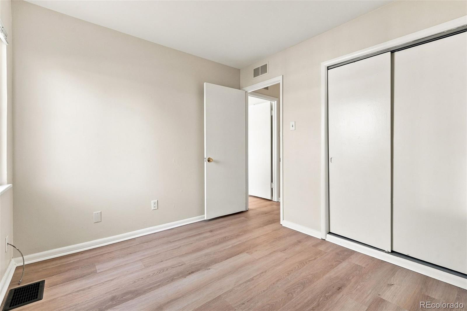 MLS Image #16 for 3031 s glencoe street,denver, Colorado