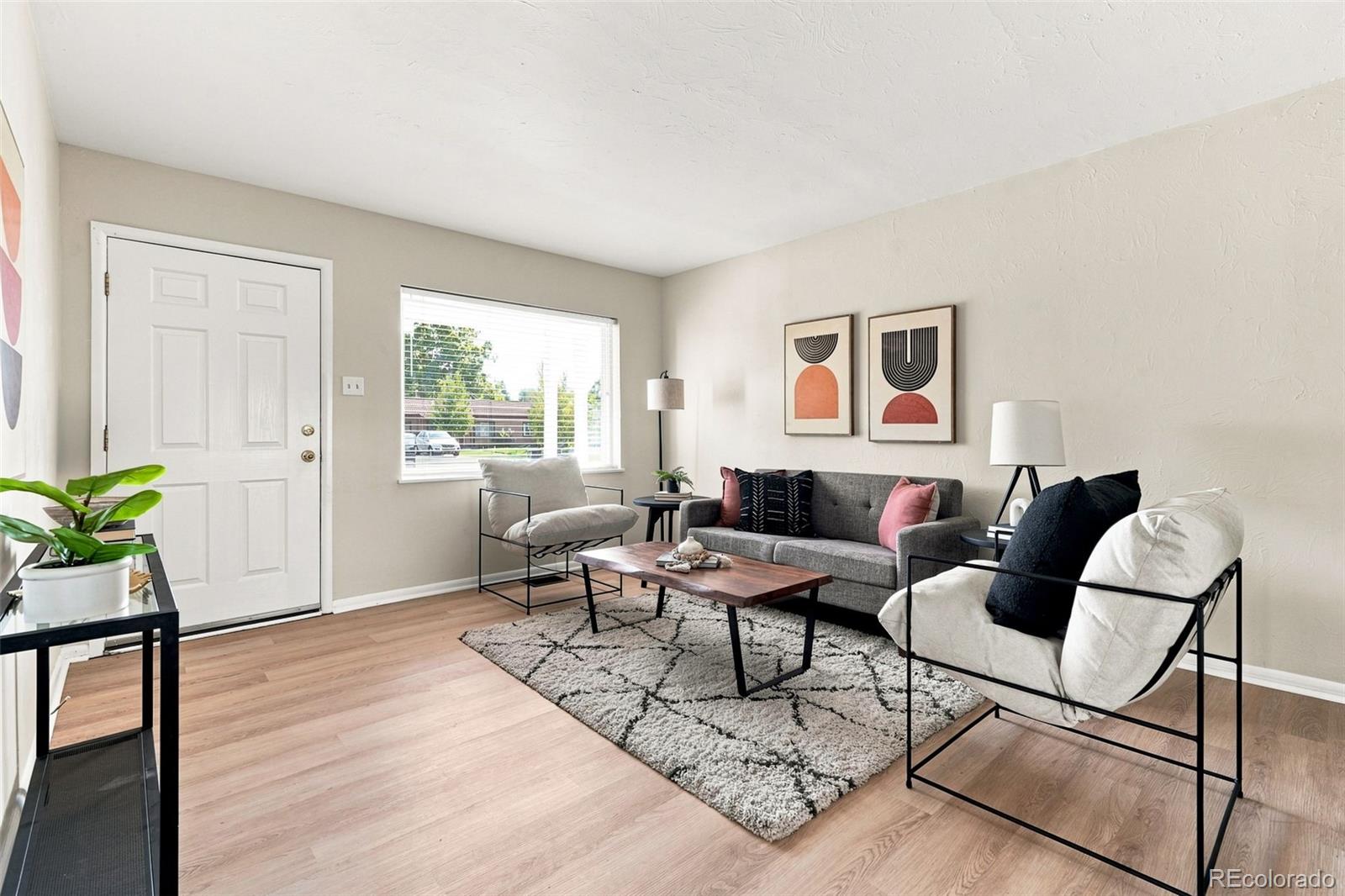 MLS Image #3 for 3031 s glencoe street,denver, Colorado