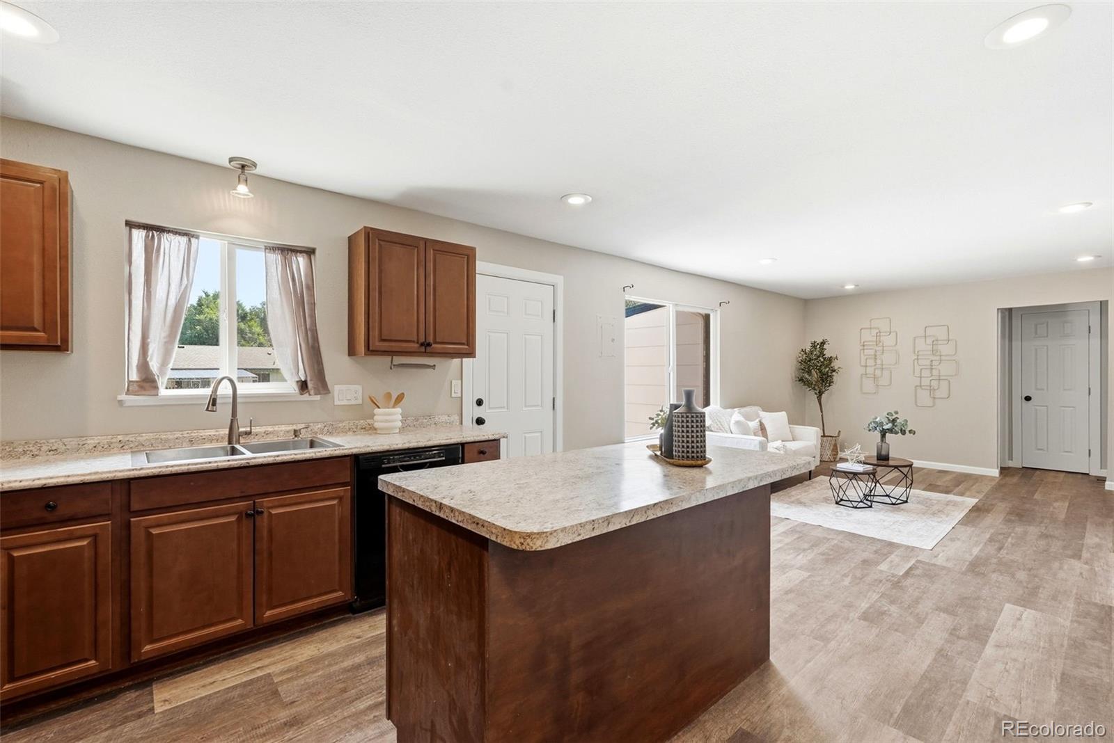 MLS Image #6 for 2725  flintridge drive,colorado springs, Colorado