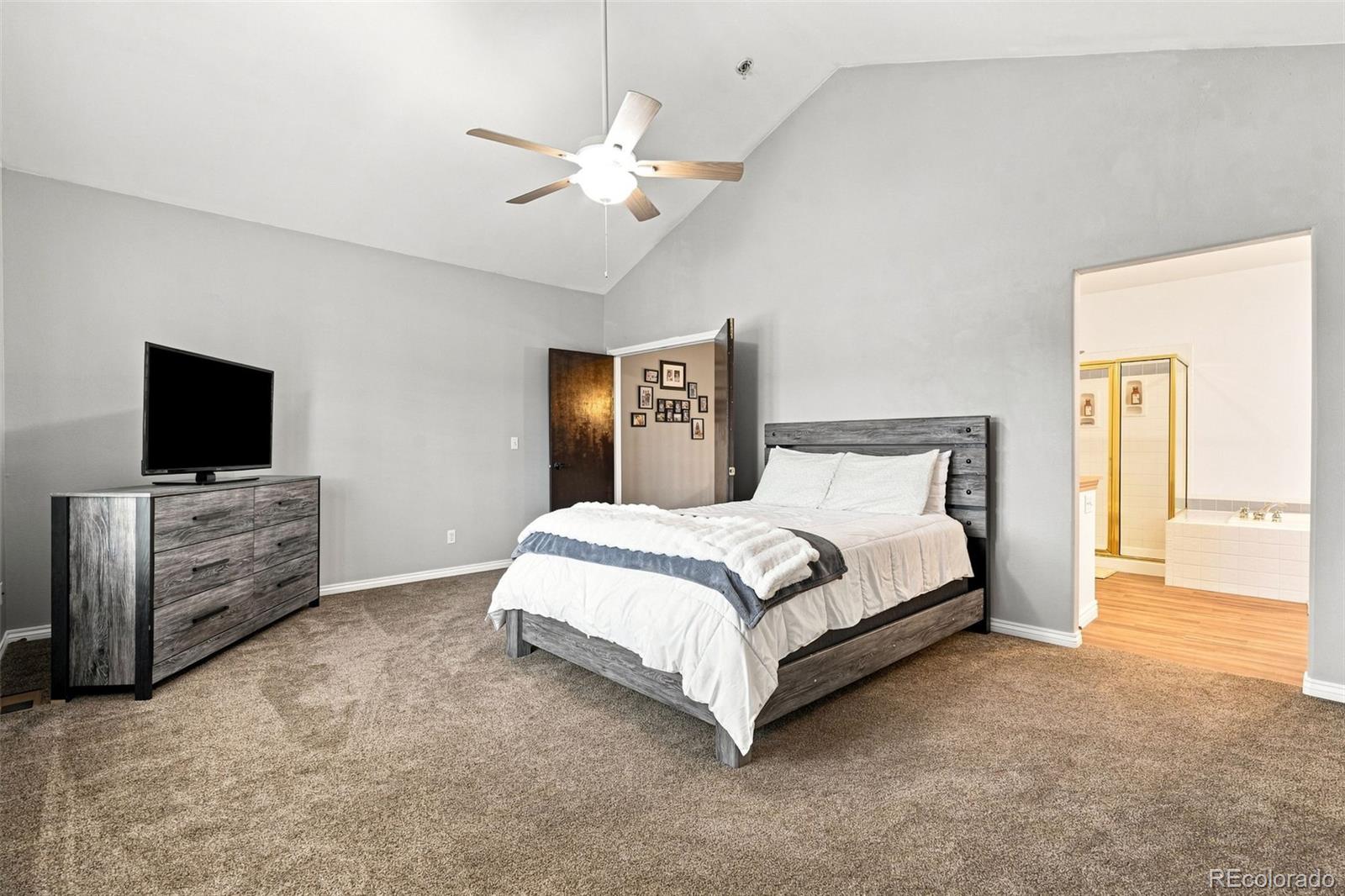 MLS Image #27 for 6599 s oak circle,littleton, Colorado