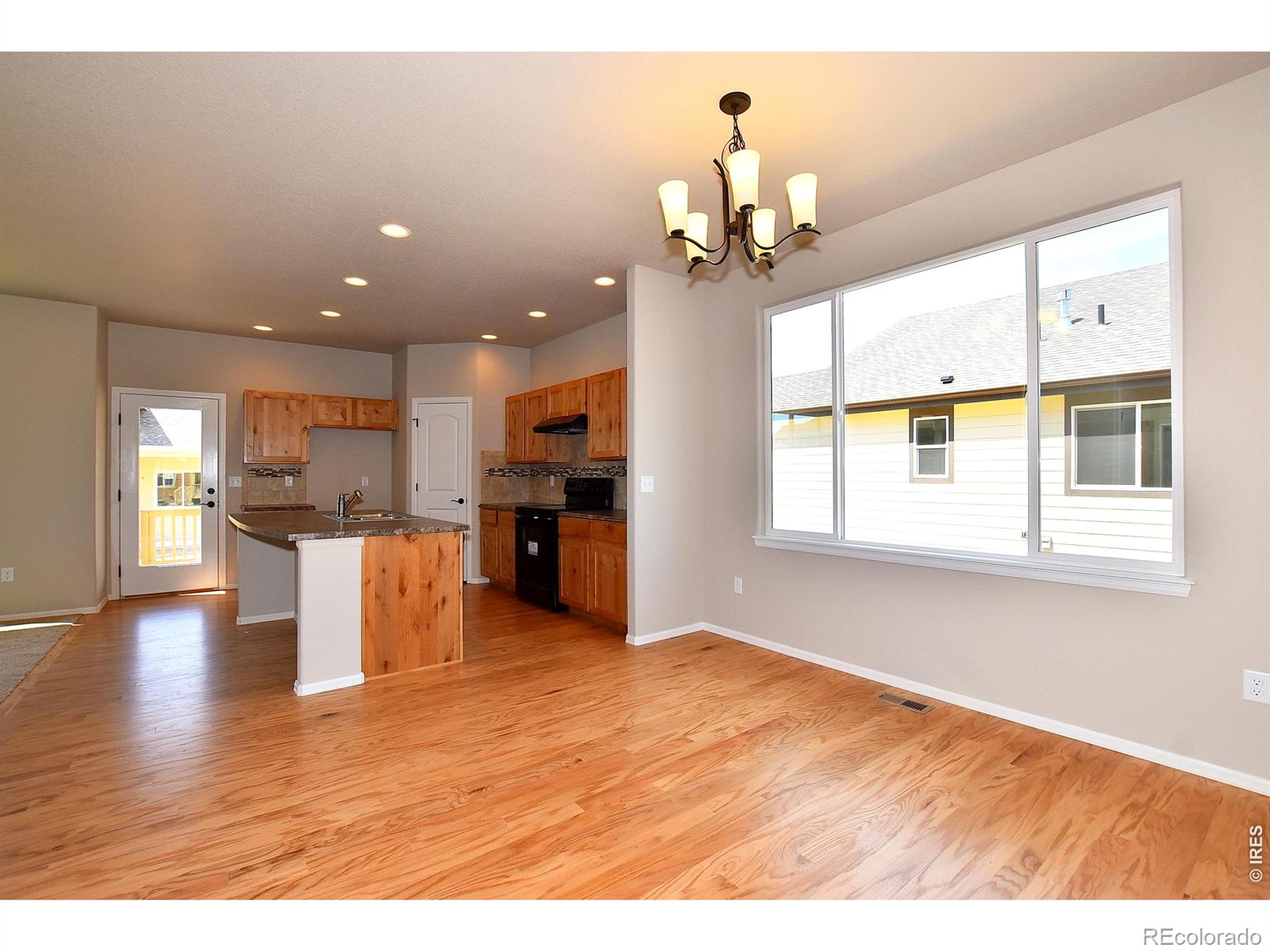 MLS Image #8 for 2424  juno lane,johnstown, Colorado