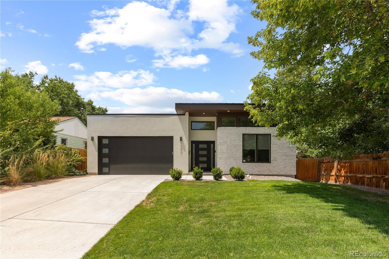 MLS Image #0 for 2901 s bellaire street,denver, Colorado