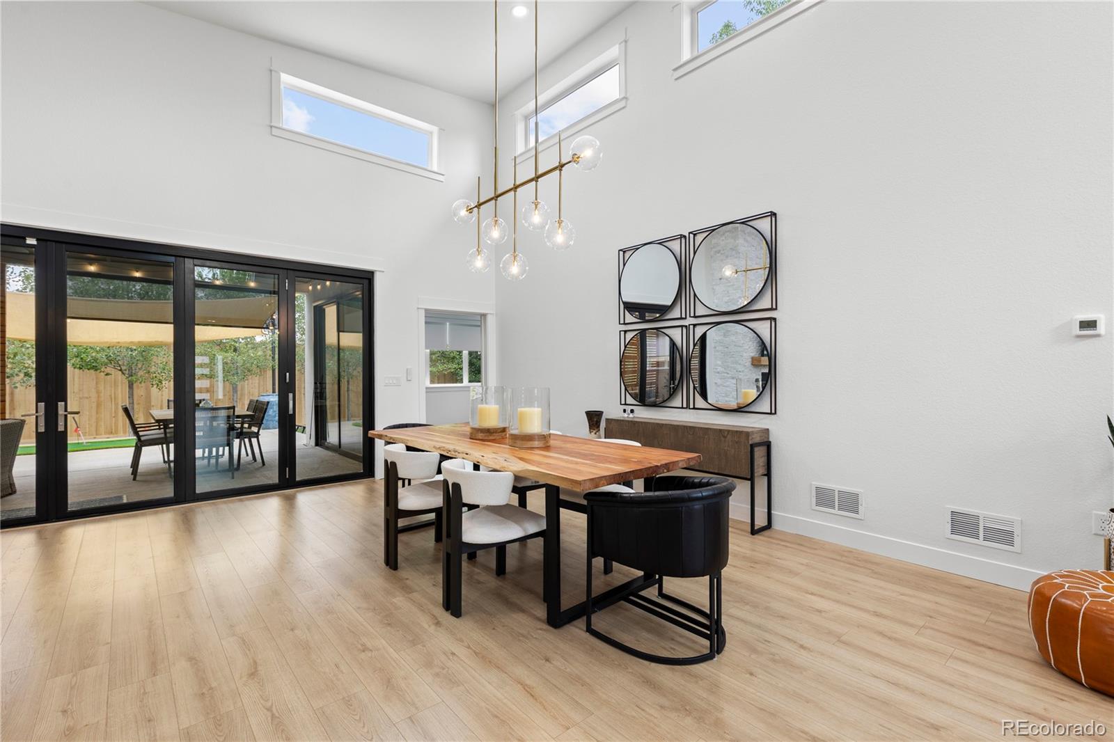 MLS Image #15 for 2901 s bellaire street,denver, Colorado