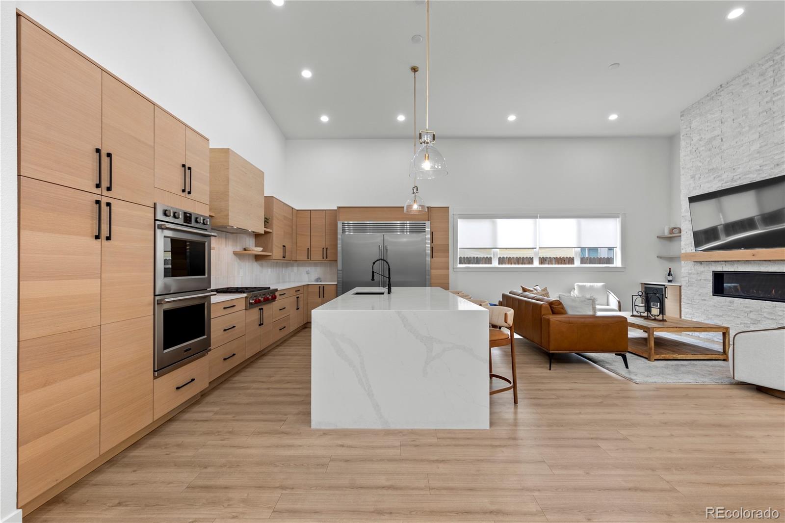 MLS Image #16 for 2901 s bellaire street,denver, Colorado