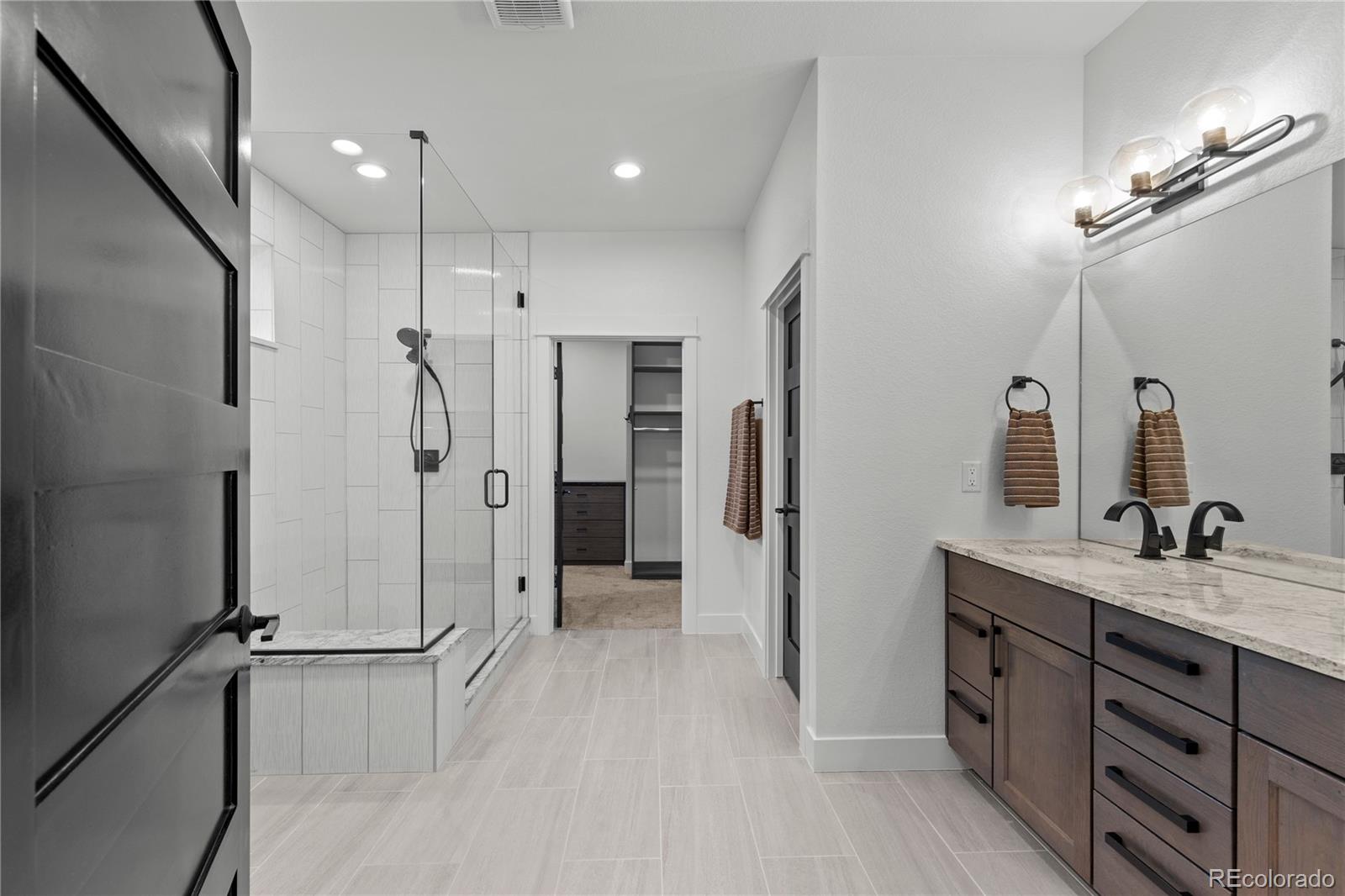 MLS Image #25 for 2901 s bellaire street,denver, Colorado